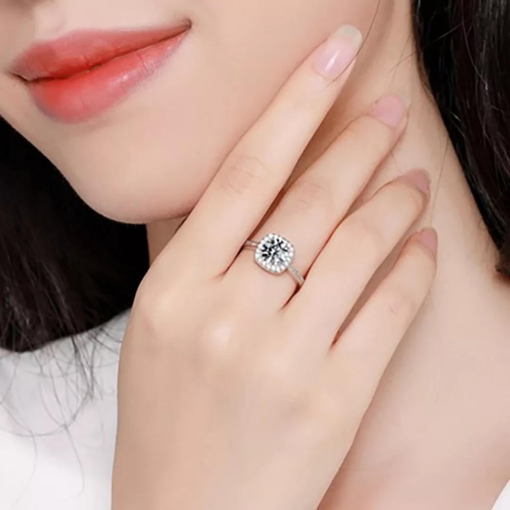 NEW 925 Silver Diamond Halo Engagement Ring - Picture 4 of 4